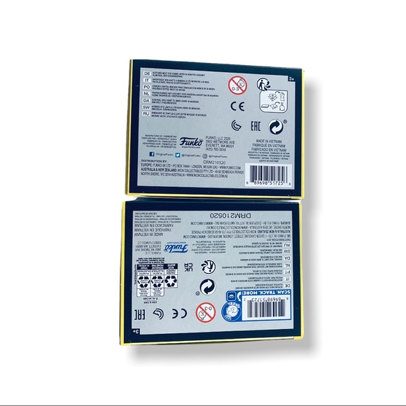 Funko Pop! Black Light Batman & Joker Special Edition! Both Ship In Protectors! - Picture 9 of 13